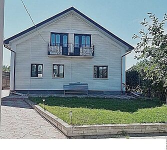 Продам дом для большой семьи по ул. Луганская Правда.