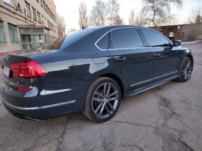 Продам отличный авто Vw passat R-LINE 2016г