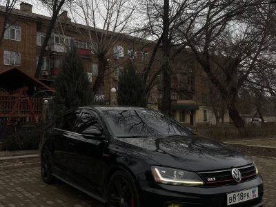 Продам Volkswagen Jetta Gli 2016г Мотор 2.0т