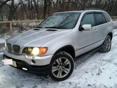 Продам bmw x5 2001 г. 4.4 бензин