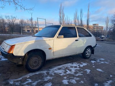 Продам Таврию 2001 год 1.2 двигатель