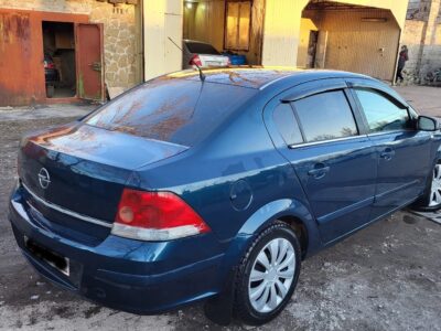 Opel astra h 1.8 мкпп 2008 год