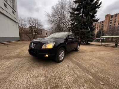 Продам nissan qashqai 2007 года выпуска двигатель 2,0