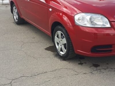 Продам chevrolet aveo 2011г. объем 1.4 л