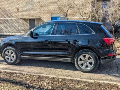 продам audi q5 2011 год 2.0 турбо