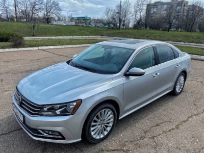 Продам Volkswagen Passat 2016 1.8 turbo