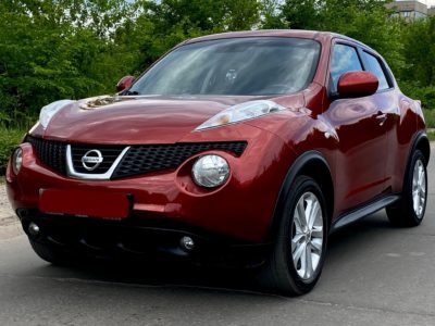 Продам Nissan Juke (Ниссан жук). 2012 год