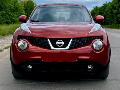 Продам Nissan Juke (Ниссан жук). 2012 год